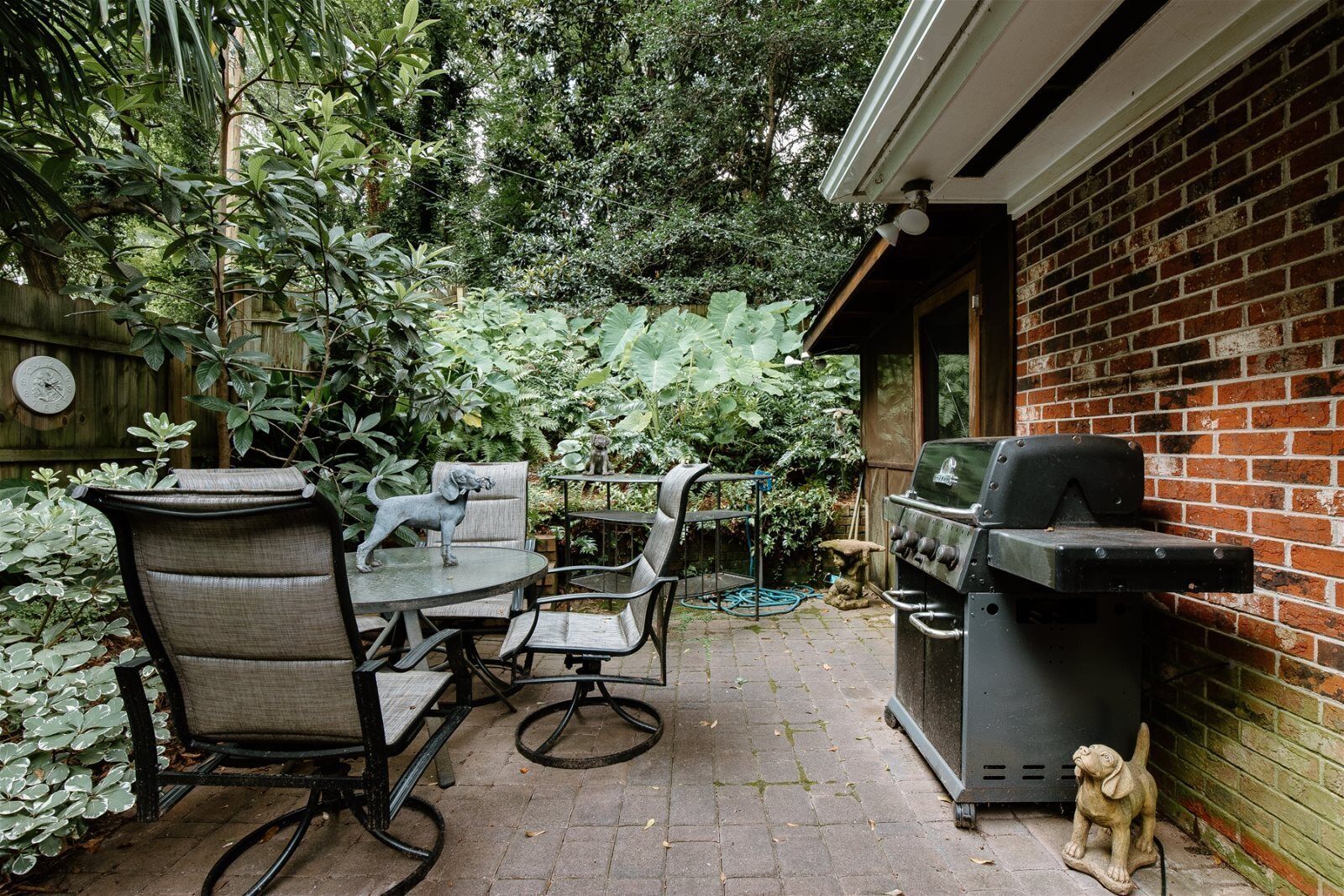 Condo (25 Knoxbury Terrace) | Ngoại thất