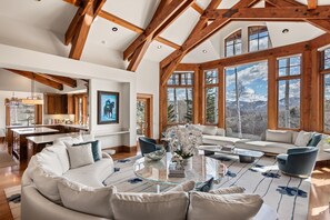 Smart TV, fireplace, video games, table tennis - 5 Bed/ 5.5 Bath Ski-In, Ski-Out Home in Exclusive Two Creeks Neighborhood (Snowmass Village)