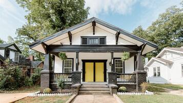 House (616 S. Converse St. (Left Side)) | Exterior