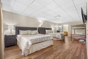 4 bedrooms, desk, iron/ironing board, travel cot