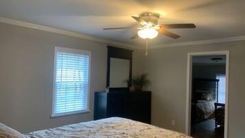 2 habitaciones, wifi gratis y ropa de cama