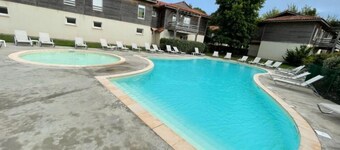 T 2 TOUT CONFORT EN RESIDENCE AU BORD DU LAC