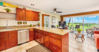 Ocean Front, Ground Level 1 Bedroom with King, Sleeps 4, with Cold AC