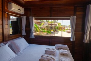 Deluxe Double Room | Minibar, desk, free WiFi, bed sheets - Casa Flor de Sal (Camocim)