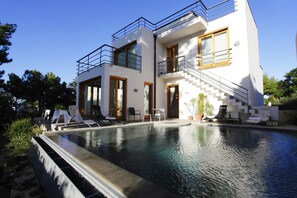 Piscina all'aperto