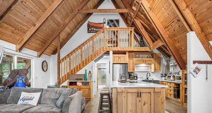 Blue Lake Springs A-Frame Of Mind Cabin in Arnold