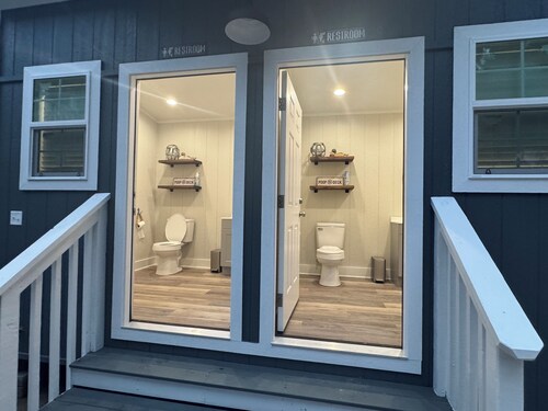 River View Loft on the Mermentau River with pool access