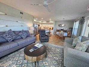 TV, DVD player, video library - Nature's Landing A104 Prettiest Condo in Town! (Cedar Key)