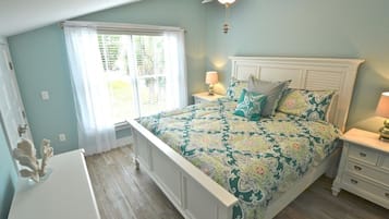 2 bedrooms, iron/ironing board, travel cot, free WiFi