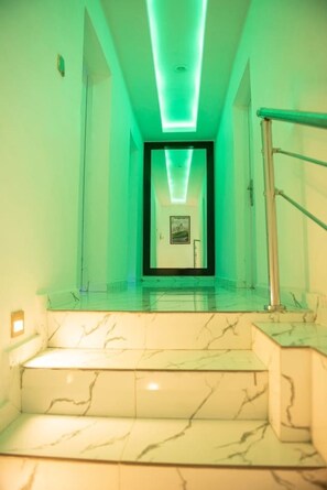 House | Bathroom | Separate tub and shower, deep soaking tub, hair dryer, towels