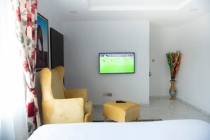 House | Living area | 30-inch TV with cable channels