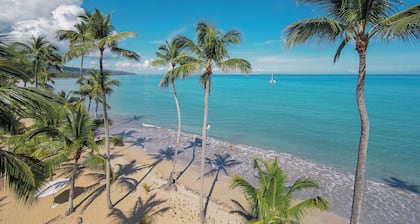 A Stunning Private 11 bedrooms Super Villa