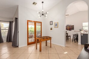 Spielezimmer