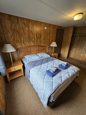 Family Suite, Multiple Beds, Kitchen | Mountain view - Denali RV Park and Motel (Healy)