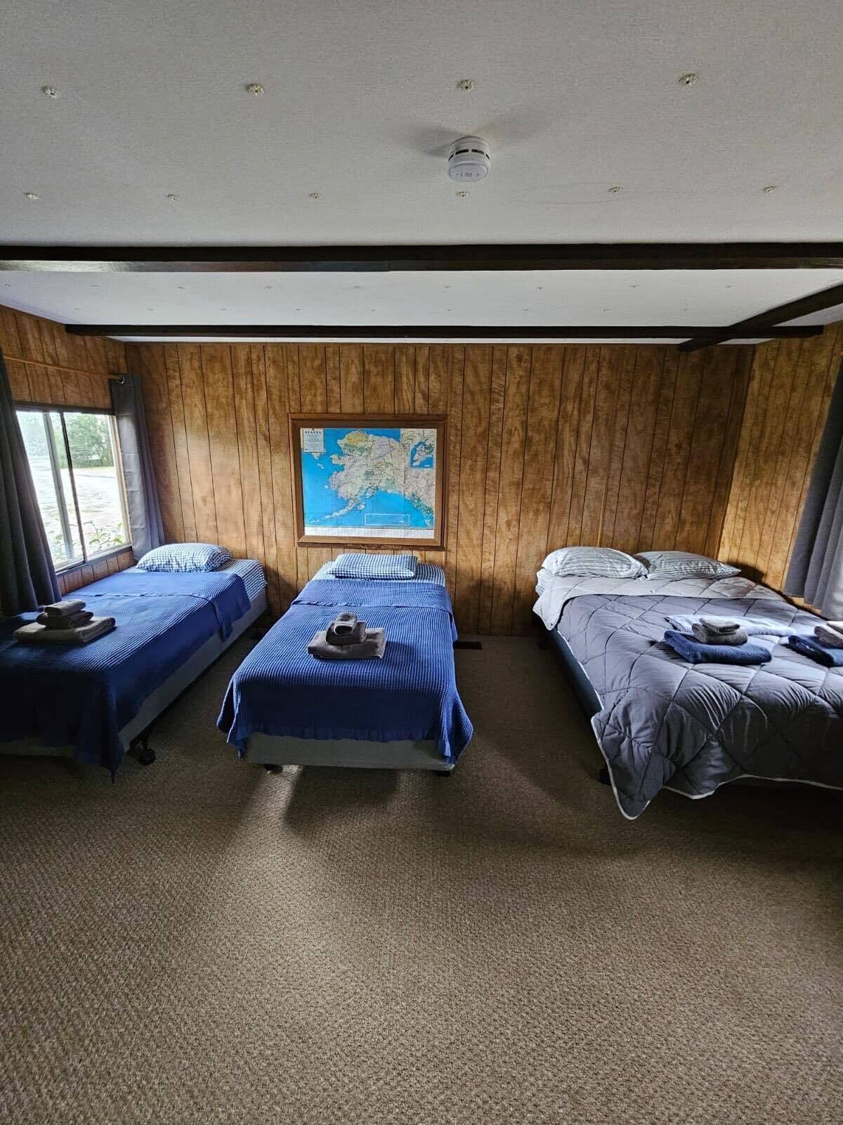 Family Suite, Multiple Beds, Kitchen | Mountain view