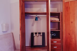 1 bedroom, premium bedding, down duvets, in-room safe