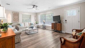 Smart TV, books, offices, computer monitors