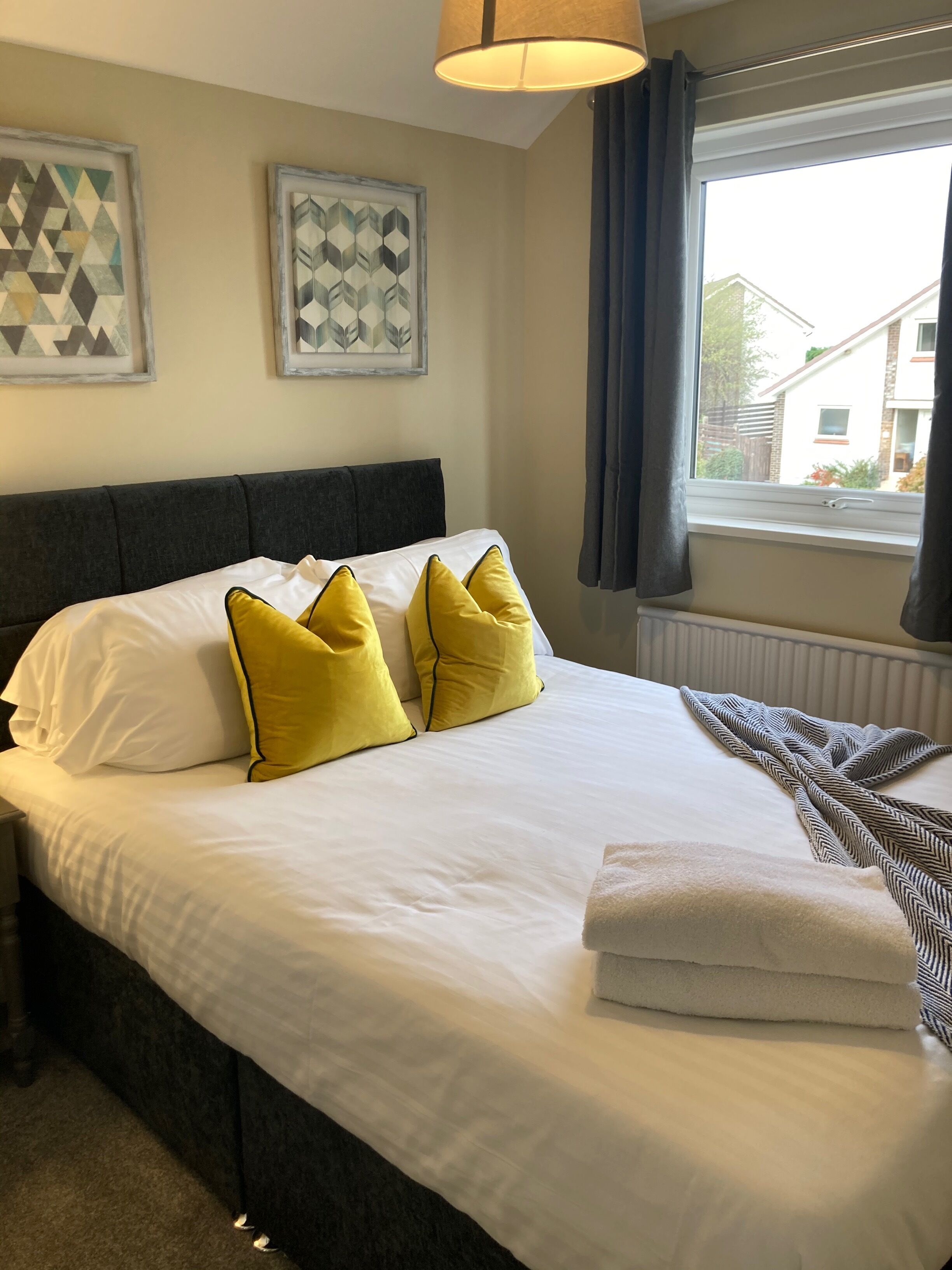 Comfort House, 3 Bedrooms, Non Smoking | 4 bedrooms, premium bedding, individually decorated