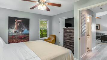 3 bedrooms, iron/ironing board, WiFi, bed sheets