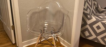 Walking distance to Baum Stadium & Razorback Greenway access across the street!