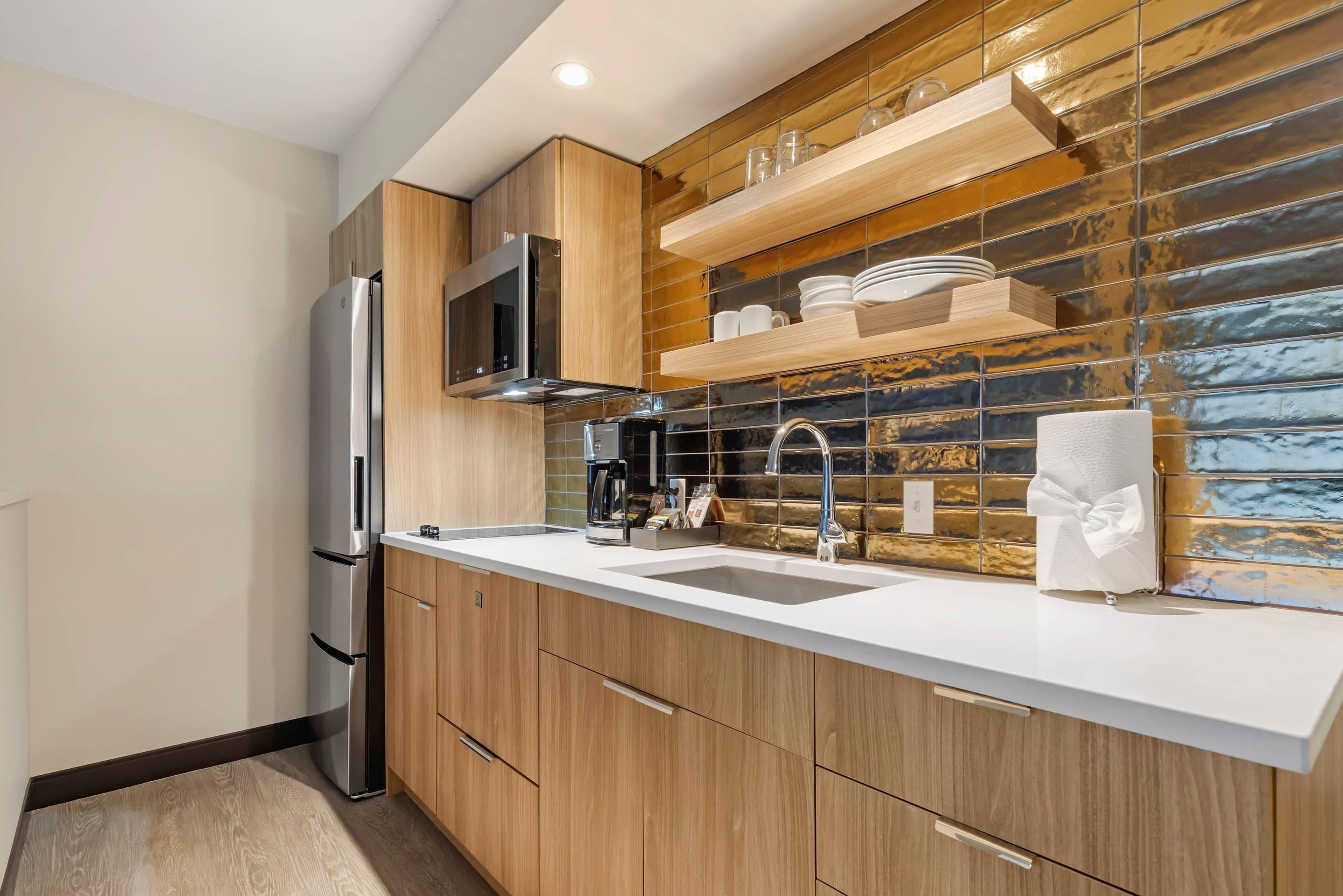 Standard Room, 2 Queen Beds, Non Smoking