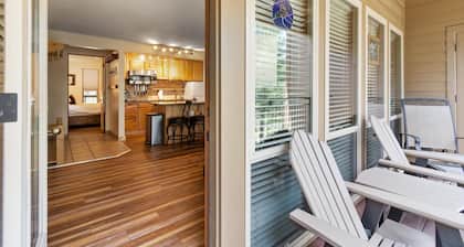 Beautiful updated one bedroom condo at Seventh Mountain Resort.