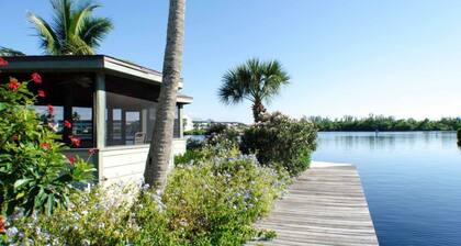 Tropical Island Resort Nestled on the Gulf Coast of Southwest Florida