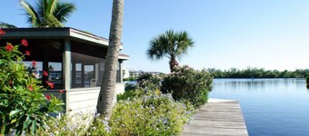 Tropical Island Resort Nestled on the Gulf Coast of Southwest Florida
