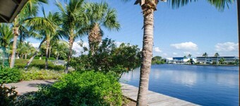 Tropical Island Resort Nestled on the Gulf Coast of Southwest Florida