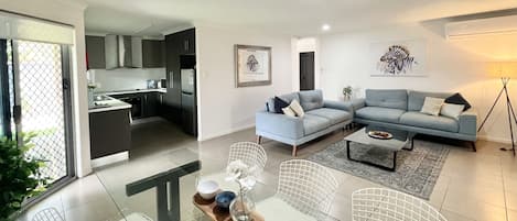 Télévision, espaces bureaux