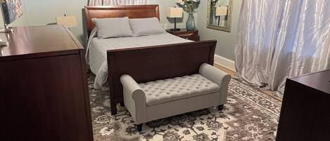 5 عدّة غرف نوم ومكواة/لوح كي وواي فاي مجانًا وملاءات أسرّة