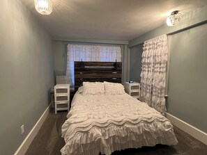 5 Schlafzimmer, Bügeleisen/Bügelbrett, kostenloses WLAN, Bettwäsche