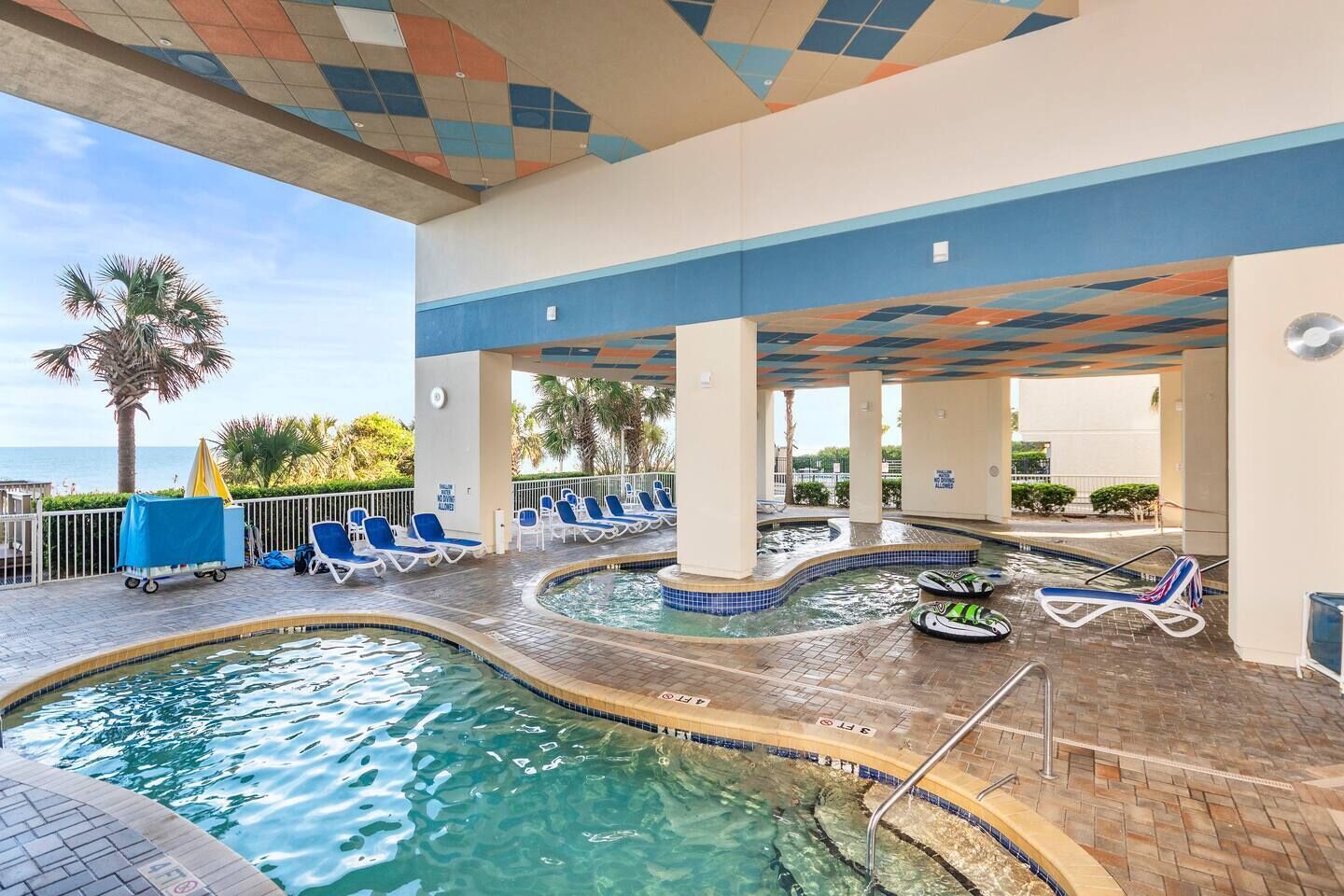 Piscine couverte, piscine chauffée