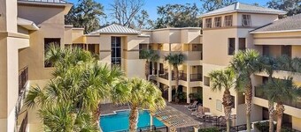 Spacious 2 BR Condo in Amelia Tennis Villas at Amelia Plantation