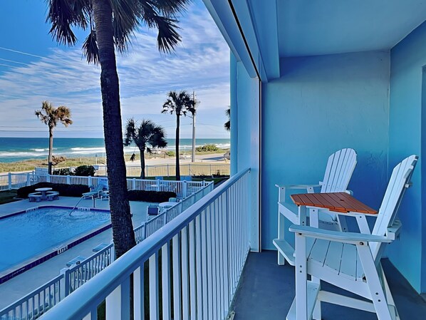 Íbúð - mörg rúm - útsýni yfir sundlaug (0 - No Pets Allowed) | Lóð gististaðar