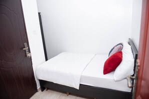 1 quarto, ferros/tábuas de passar roupa, Wi-Fi, roupa de cama