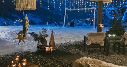 Appartement Lieblingsplatz - Ski in et Ski out avec vue sur la montagne, cheminée, terrasse et Wi-Fi