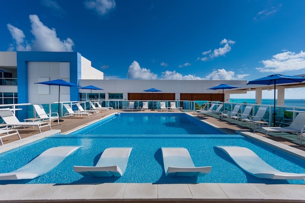 Alberca al aire libre