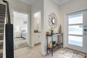 Interior - Fascinating 4 bedroom, Walking distance to the waterpark (Celebration)