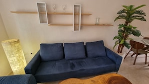 House, 2 Bedrooms, Accessible, Patio | Interior