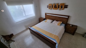 House, 2 Bedrooms, Accessible, Patio