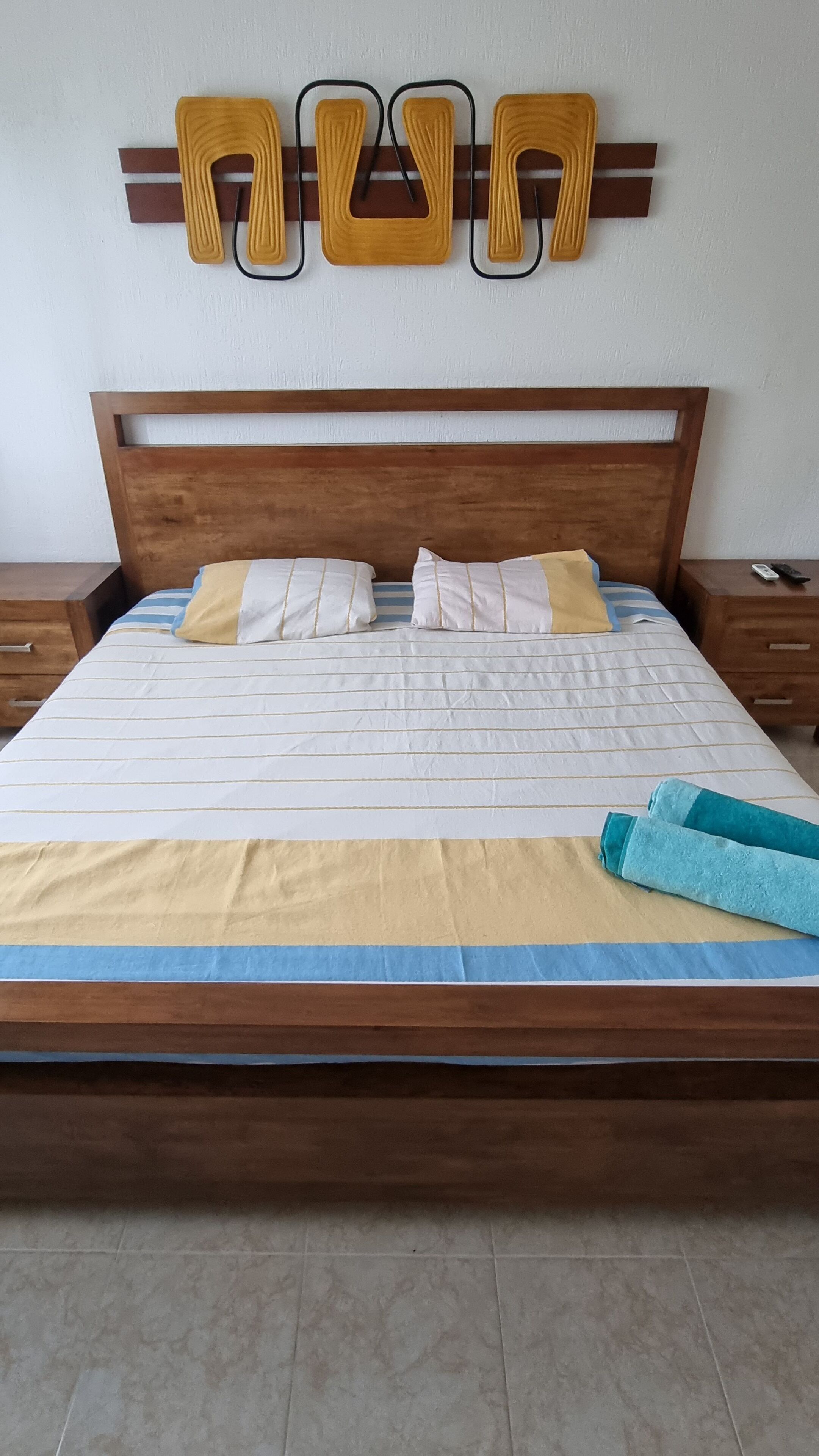 House, 2 Bedrooms, Accessible, Patio | 2 bedrooms, bed sheets