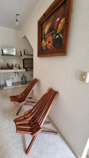 House, 2 Bedrooms, Accessible, Patio | Interior