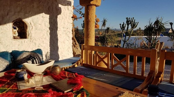 الإطلالة من المنشأة