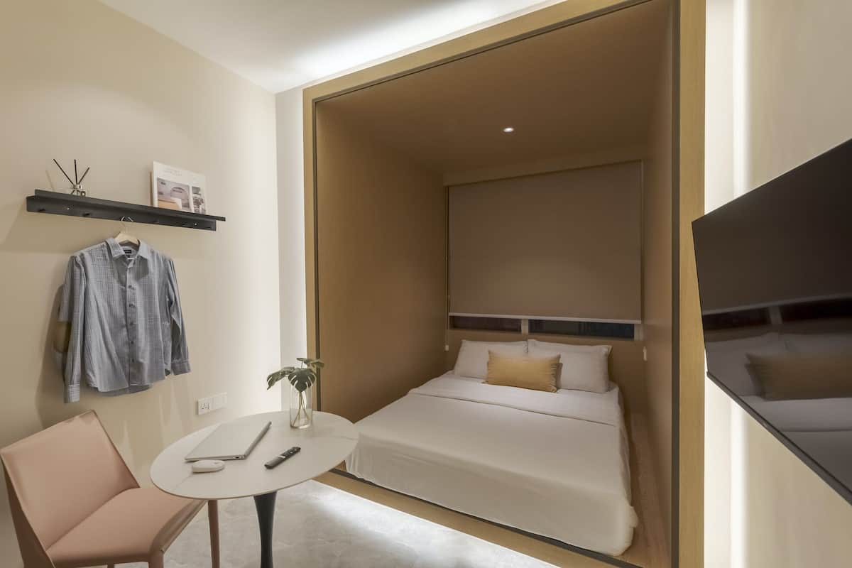 Chambre Double Supérieure, vue partielle sur l'océan
