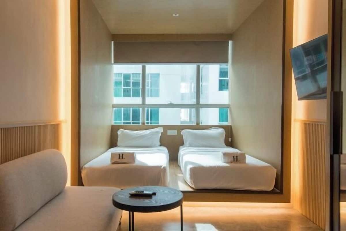 1 bedroom, hypo-allergenic bedding, free WiFi, bed sheets