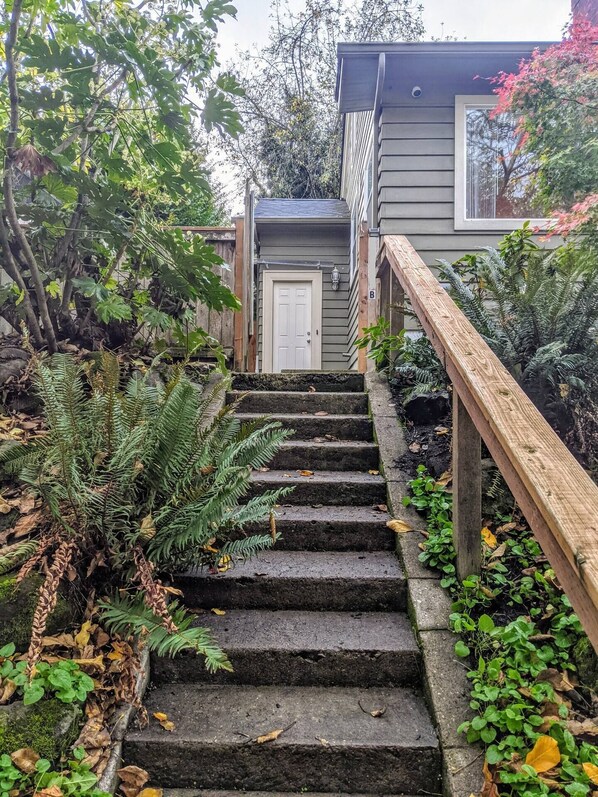 تفاصيل الفندق من الخارج