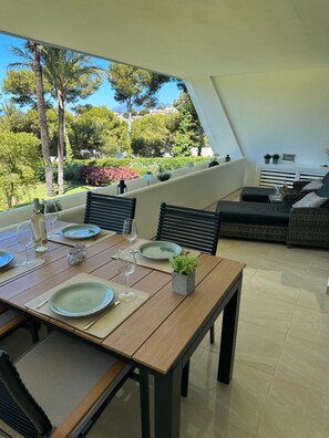 Servei de restauració a l'aire lliure