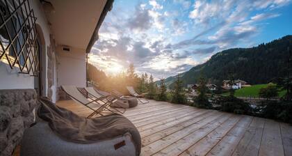 HĂŽtel Appartement "Monte 44" avec vue sur les montagnes, sauna et Wi-Fi