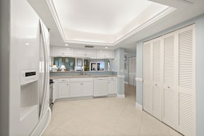 Condo (2 Bedrooms) | Property amenity - Beach Cottages 1504 by Distinctive Beach Rentals (Indian Shores)